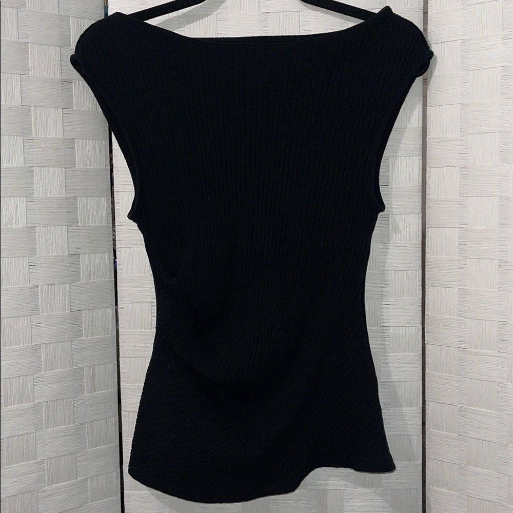 DKNY Ribbed Boatneck Cinched Top⏳
